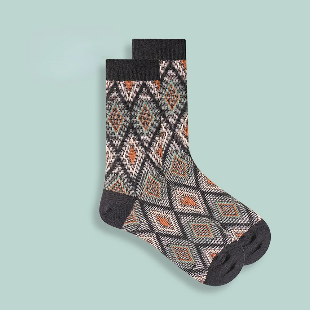 Autumn and Winter New Socks Retro Socks - Image 2
