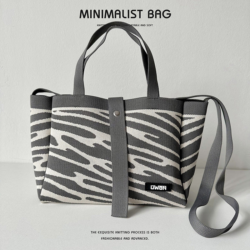 Black and white diamond knitted tote bag - Image 11