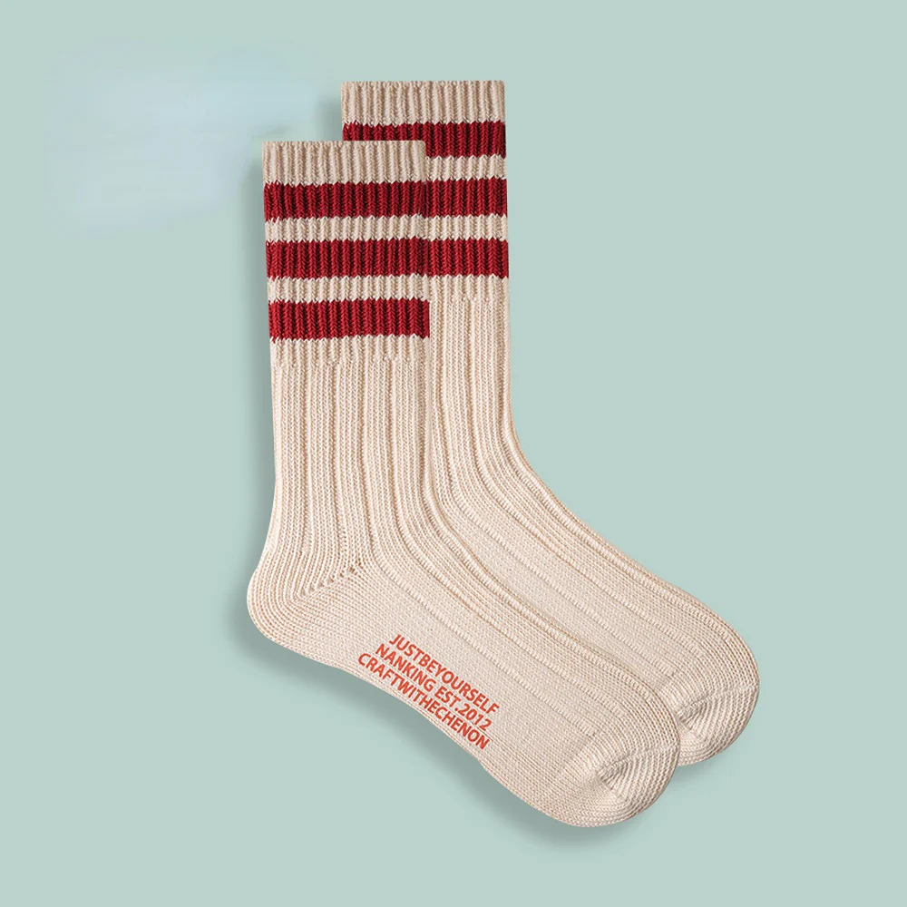 Combed Cotton Thickened Solid Color Retro Long Socks - Image 3
