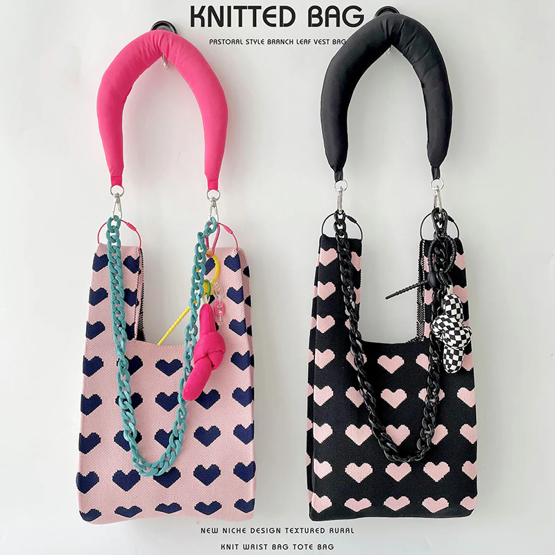 Contrast color heart knitted shoulder bag handbag knitted bag - Image 3