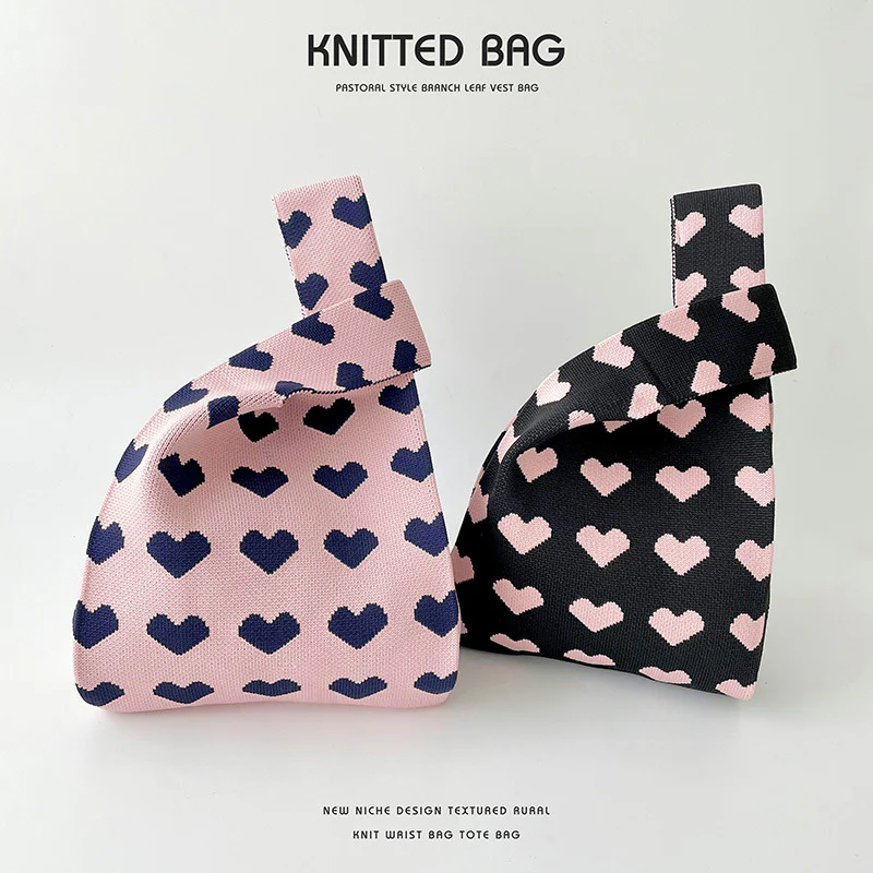 Contrast color heart knitted shoulder bag handbag knitted bag - Image 4