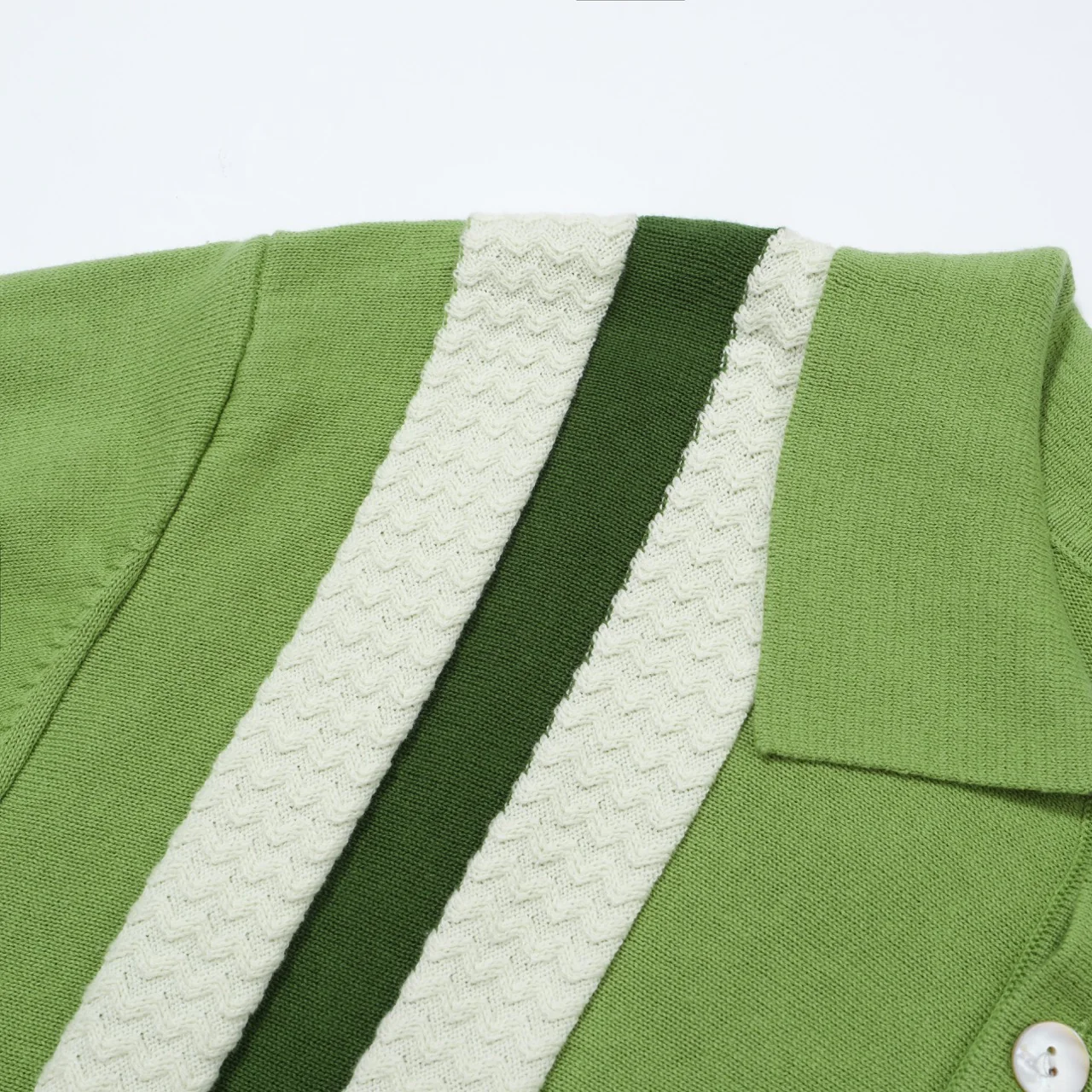 Men's 60s Green Vertical Stripe Knit Polo Shirt – Retro Mod Style - Image 3
