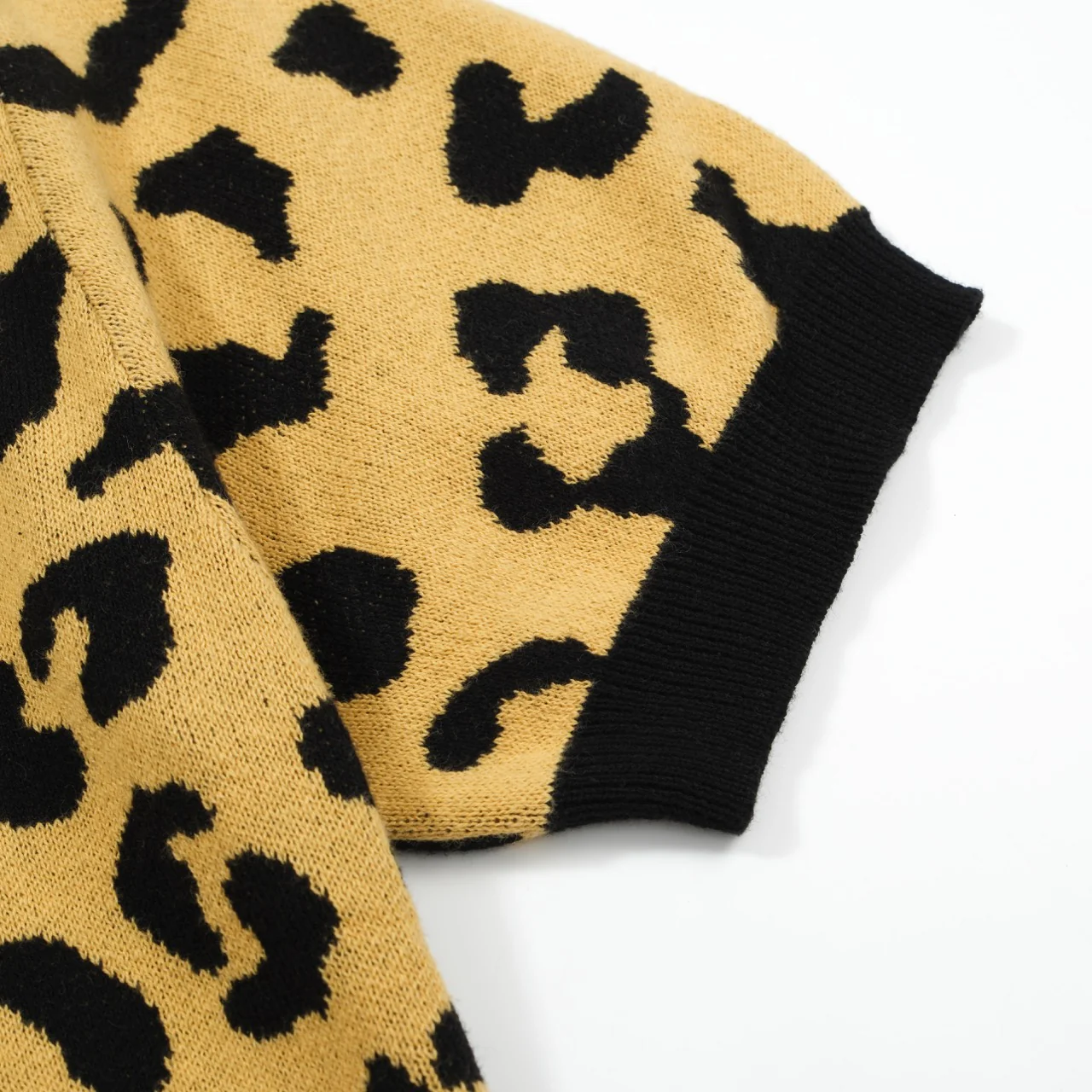 Men's 60s Leopard Print Knit Polo Shirt – Bold Yellow Retro Style - Image 5