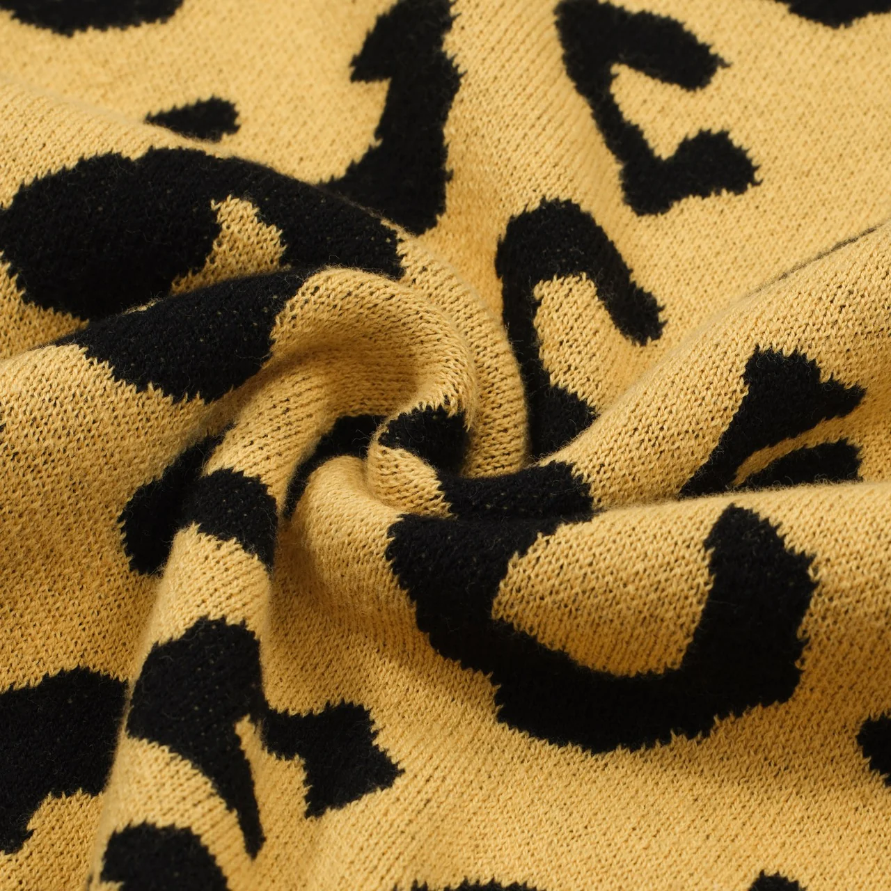 Men's 60s Leopard Print Knit Polo Shirt – Bold Yellow Retro Style - Image 8