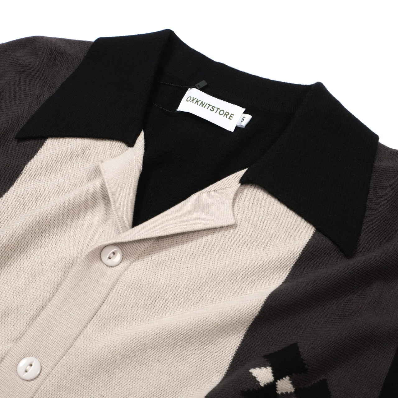 Men's 60s Mod Black & Gray Knit Button Shirt โ Diamond Chest Detail - Image 10