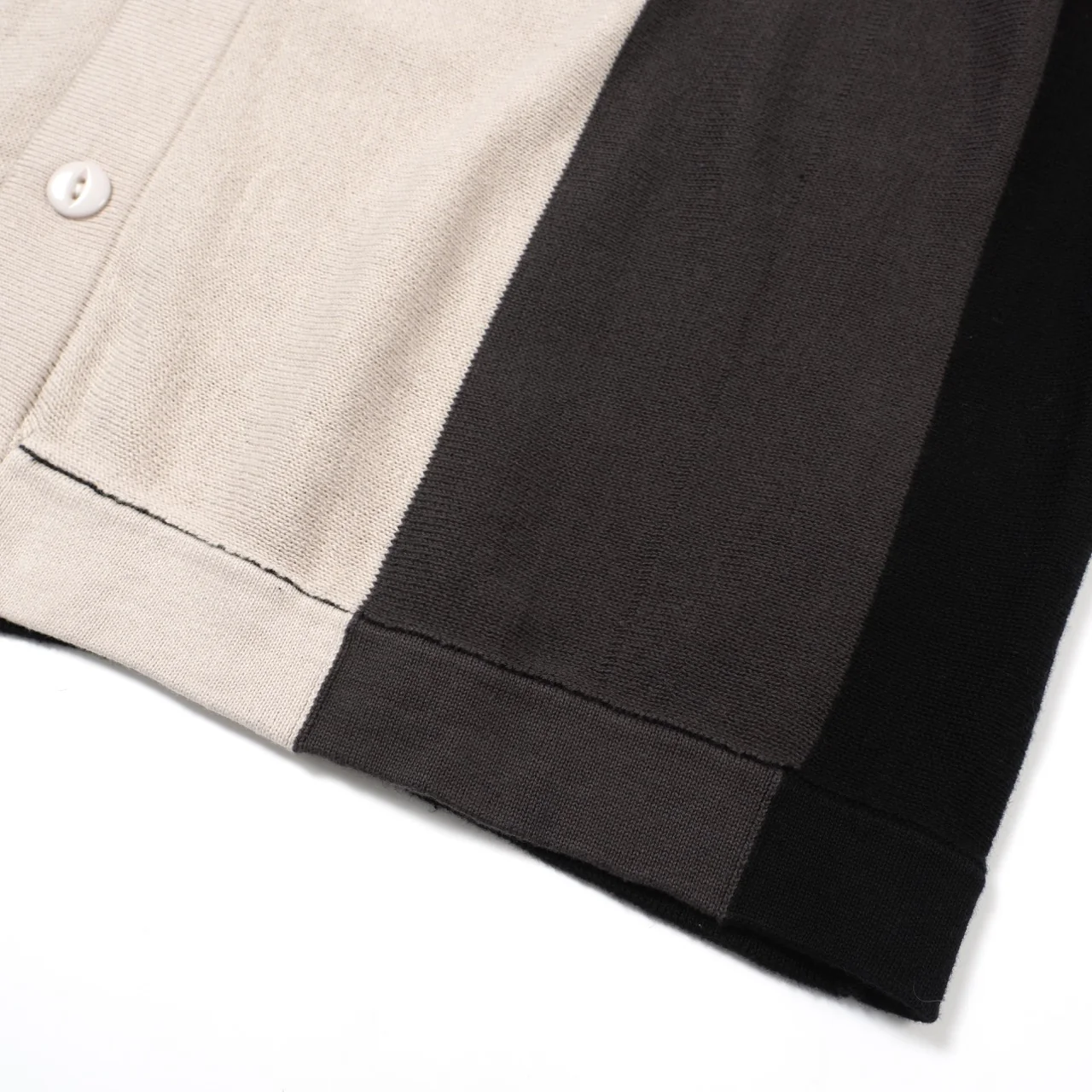 Men's 60s Mod Black & Gray Knit Button Shirt โ Diamond Chest Detail - Image 7