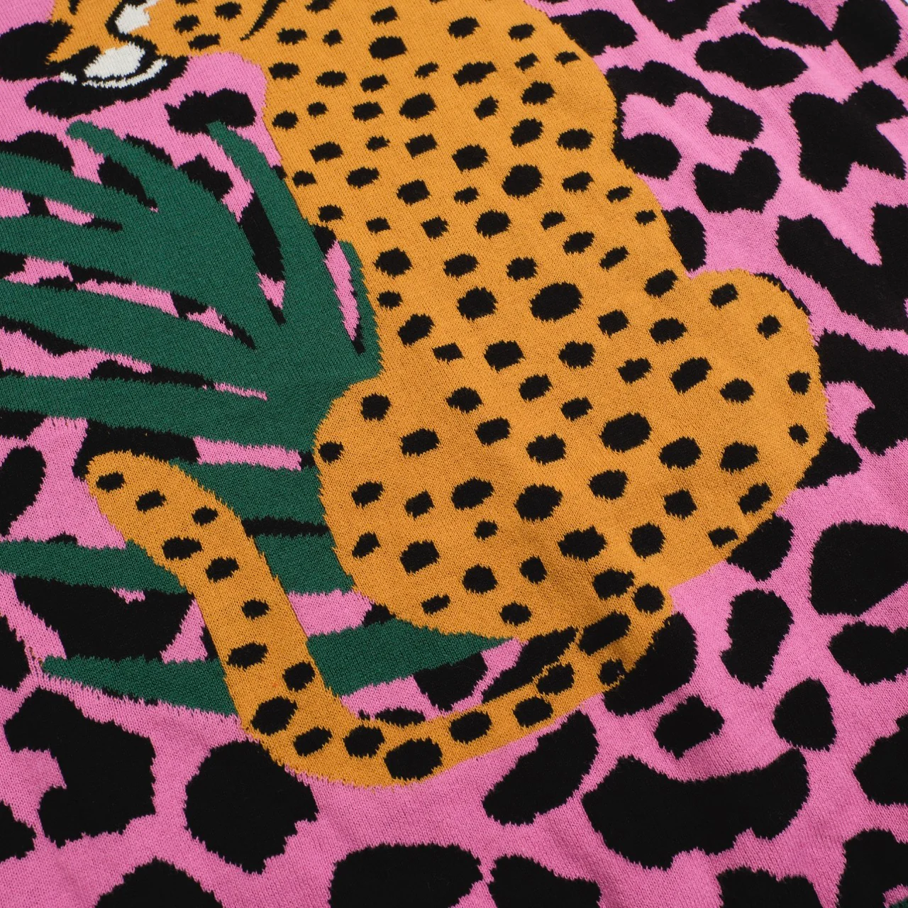 Men's Retro Knit Polo – Vintage Pink Leopard Print with Cheetah Graphic - Image 6