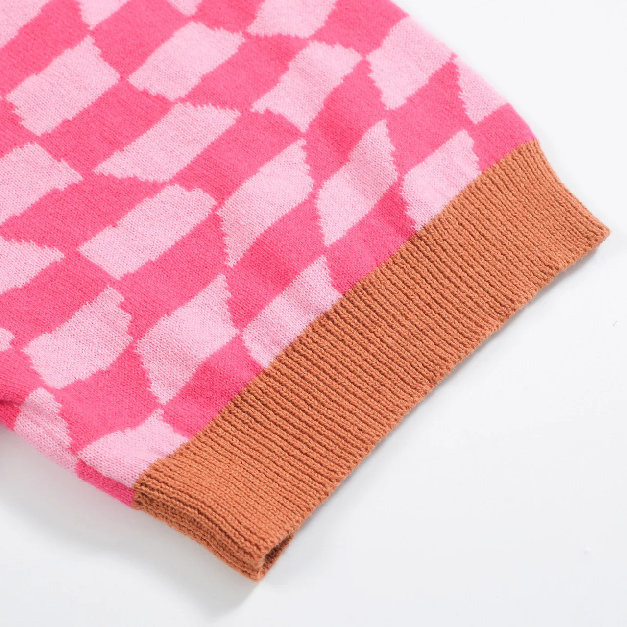 Men's Retro Knit Polo – Vintage Pink Checkerboard with Leopard Graphic - Image 7