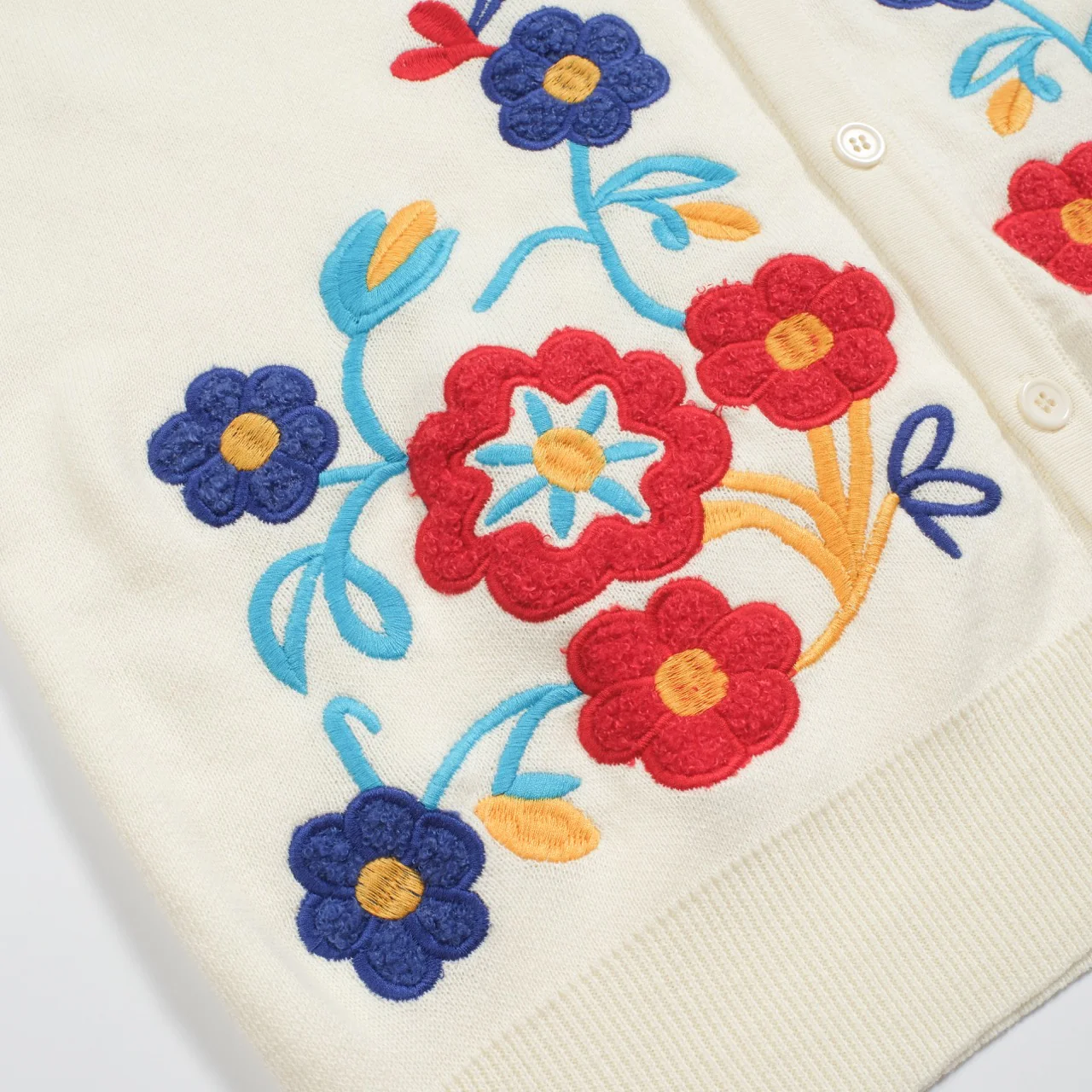 Men's apricot-colored retro jacquard flower knitted cardigan - Image 2
