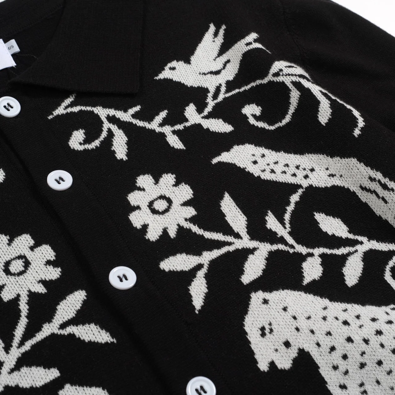 Men's black animal jacquard vintage knit look cardigan - Image 5