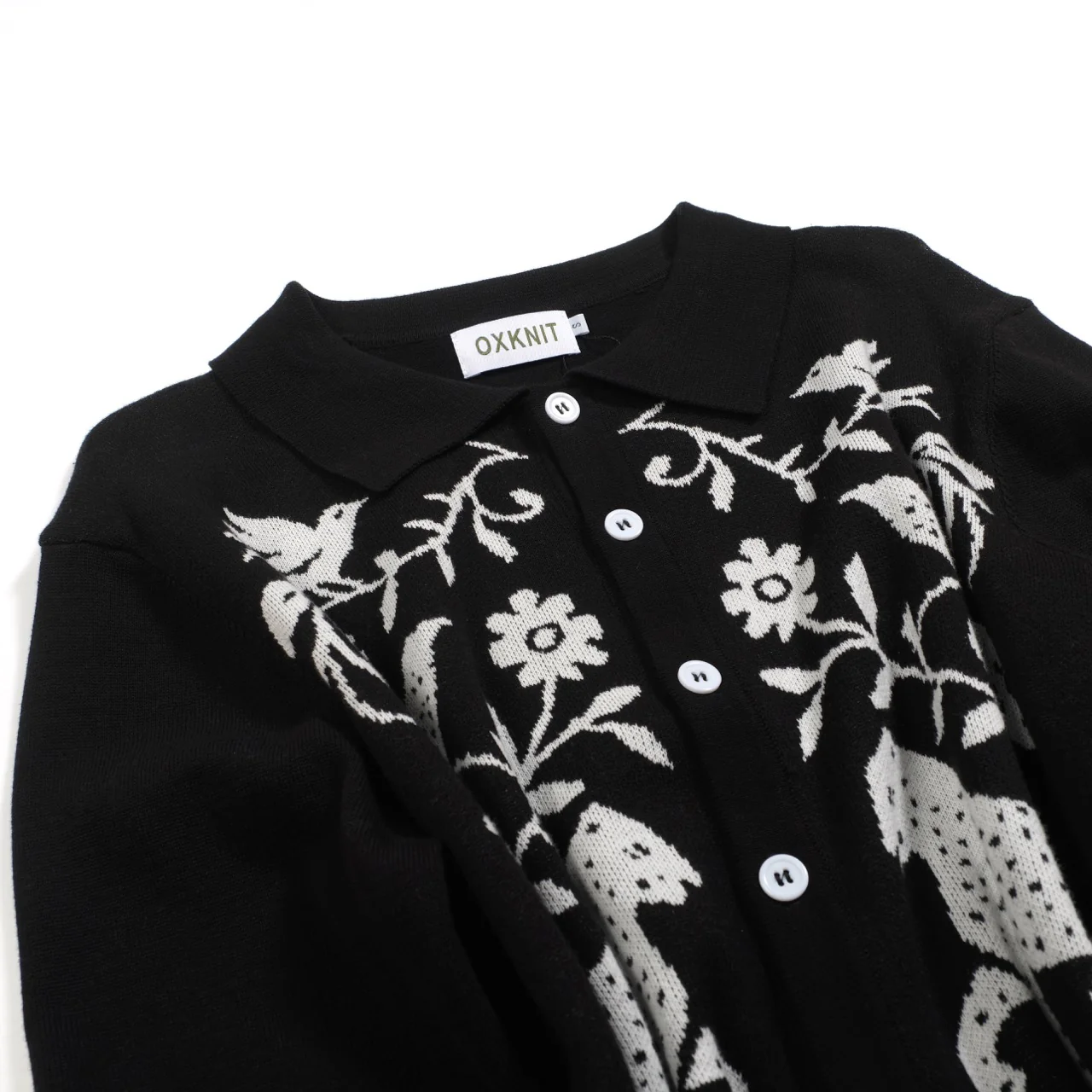 Men's black animal jacquard vintage knit look cardigan - Image 8