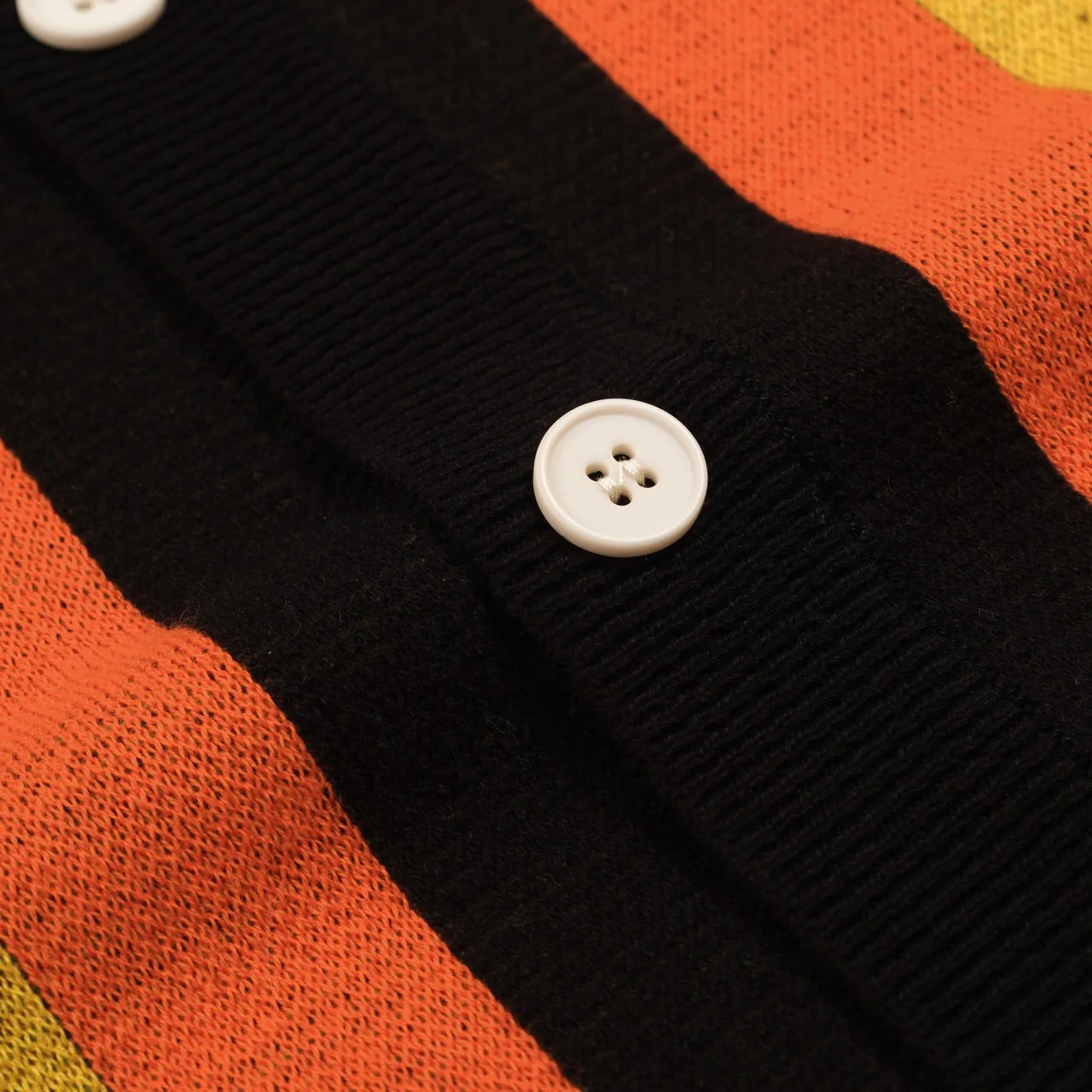 Men's black geometric vintage knit cardigan - Image 6