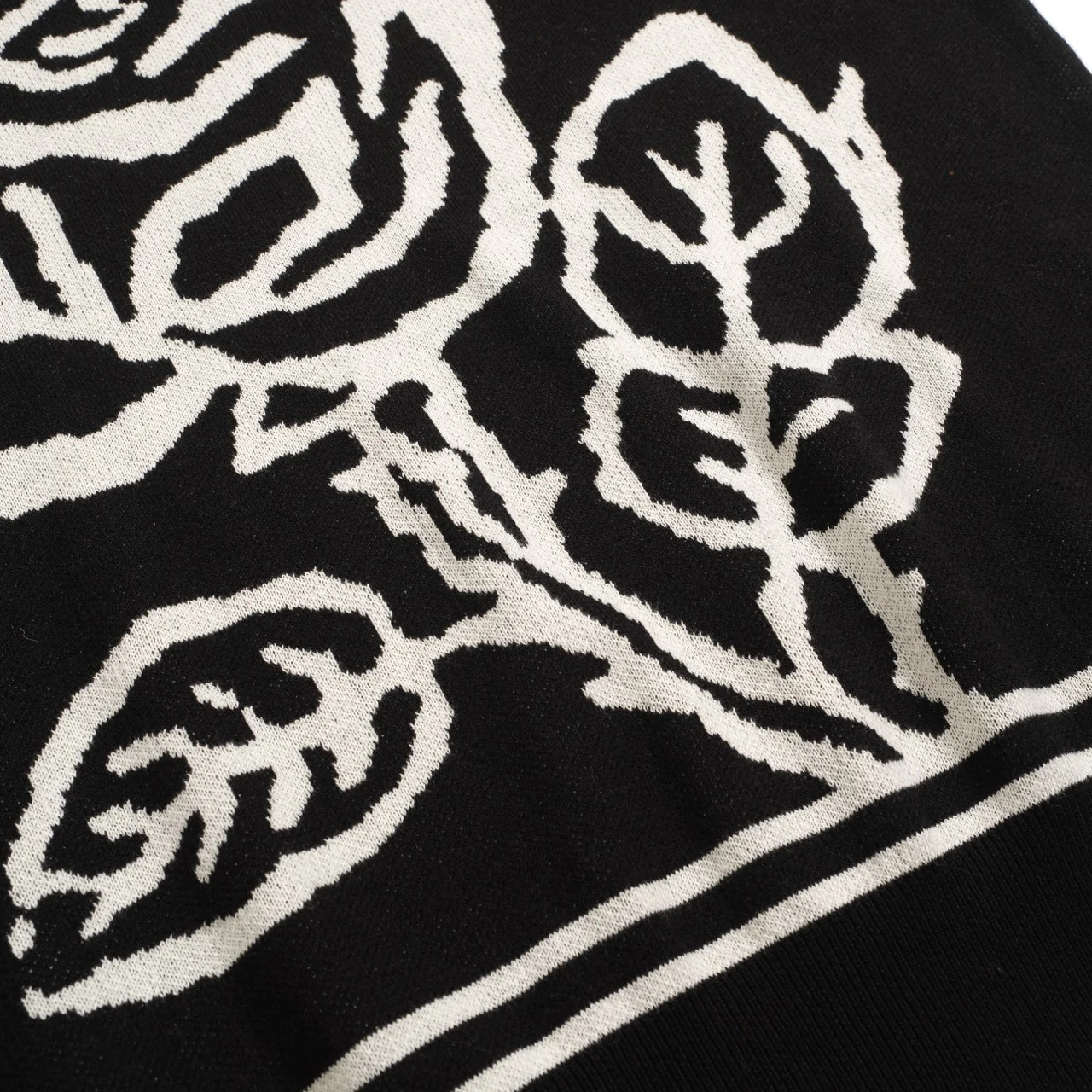 Men's black rose jacquard vintage V-neck knitted polo shirt - Image 6