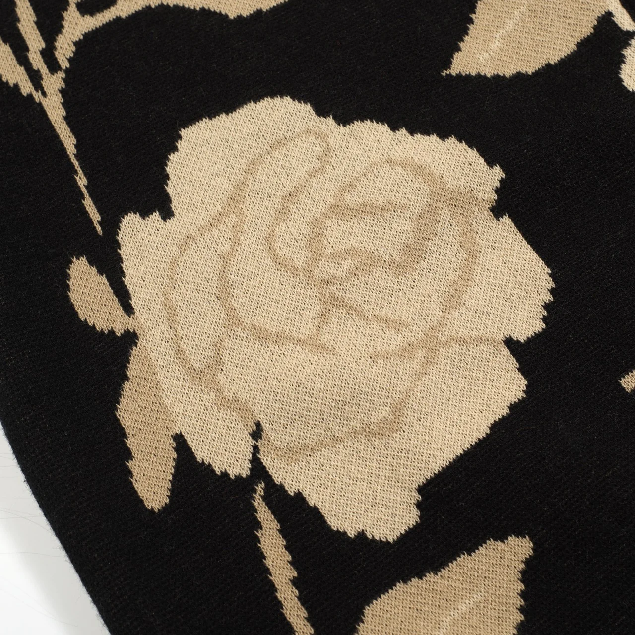Men's black vintage jacquard knit zipper cardigan - Image 2