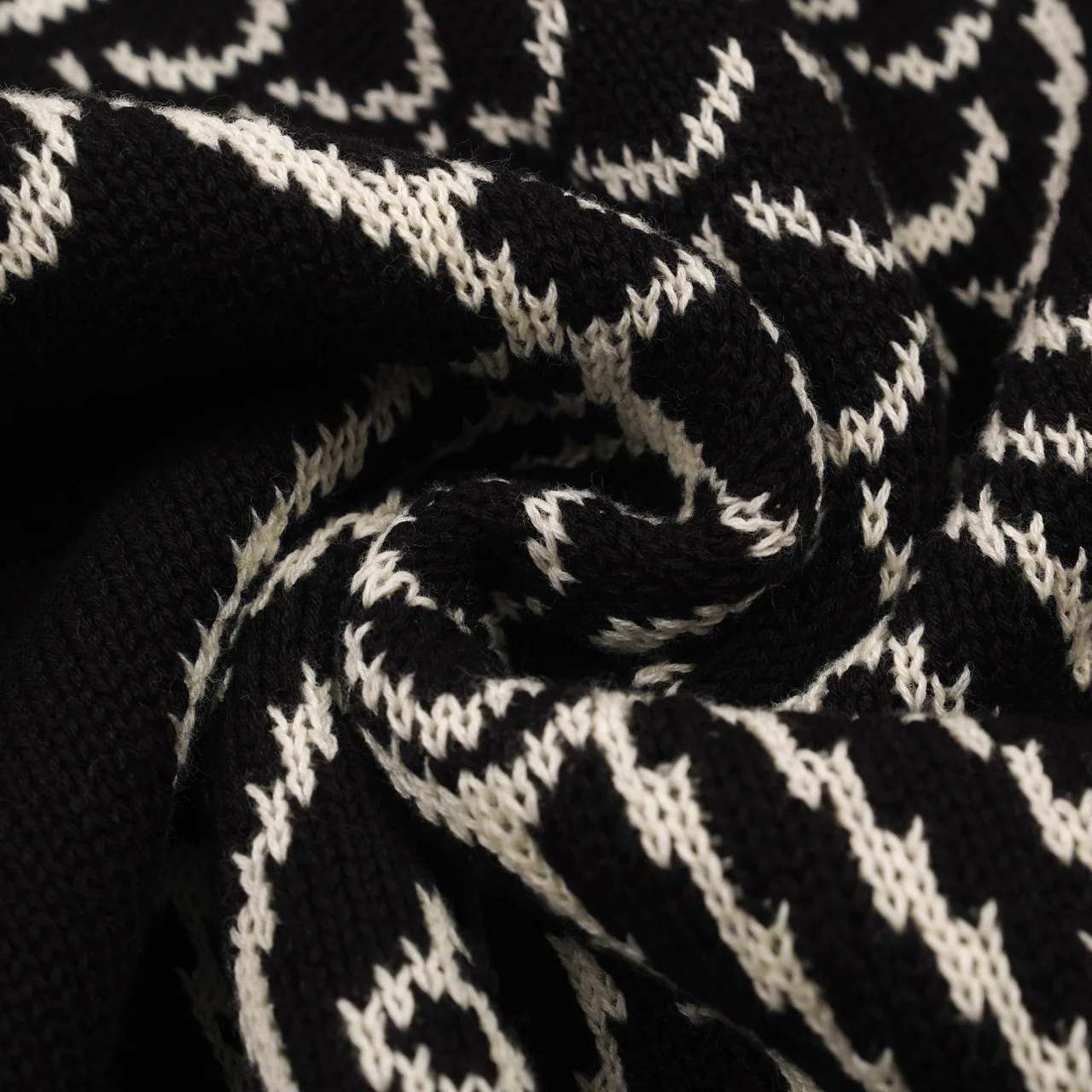 Men's black vintage striped owl jacquard knitwear - Image 10