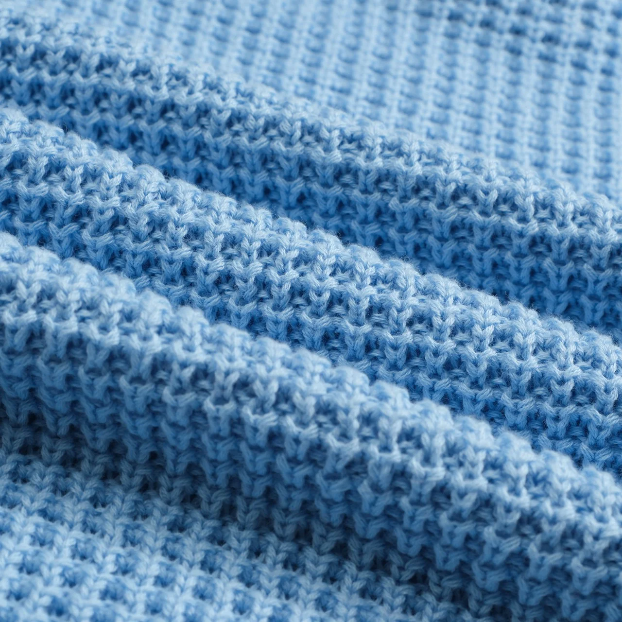 Men's blue preppy V-neck knitted polo shirt - Image 2