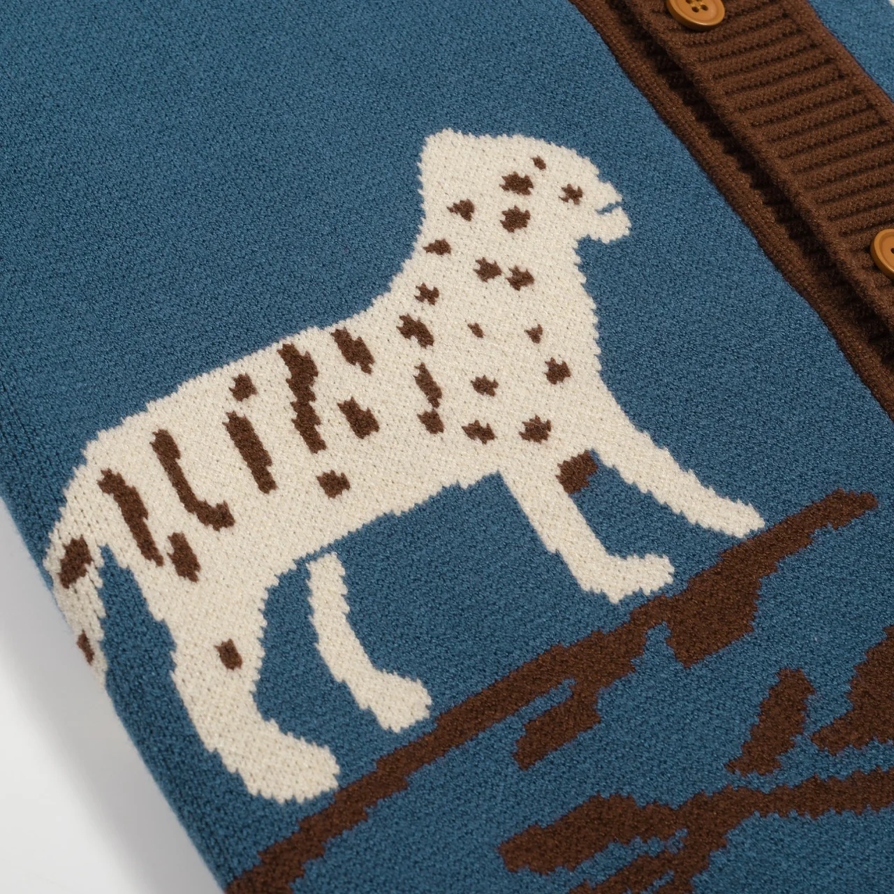 Men's blue vintage animal jacquard sweater cardigan - Image 2