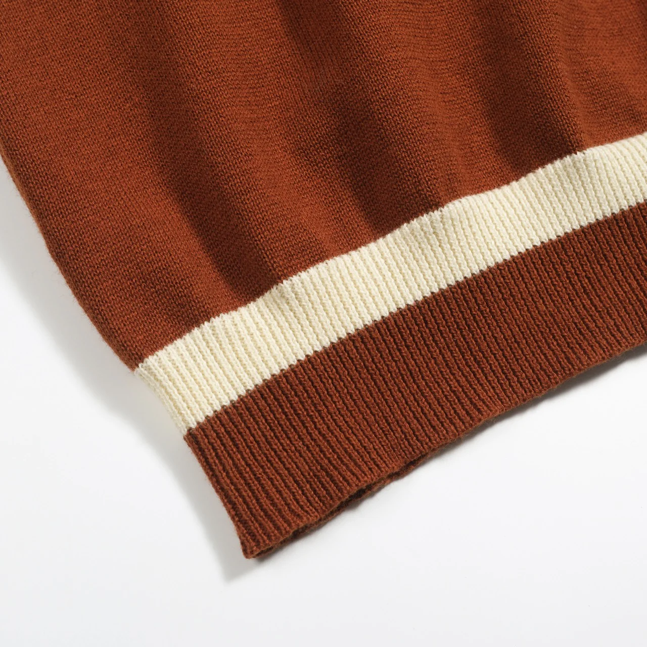Men's brown French bulldog jacquard vintage knitwear - Image 6