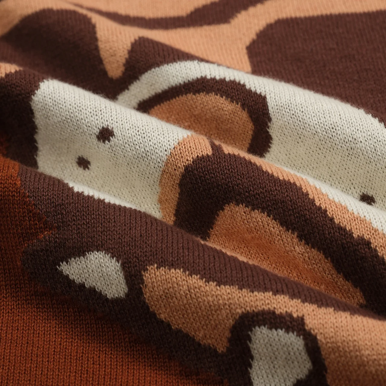 Men's brown French bulldog jacquard vintage knitwear - Image 8