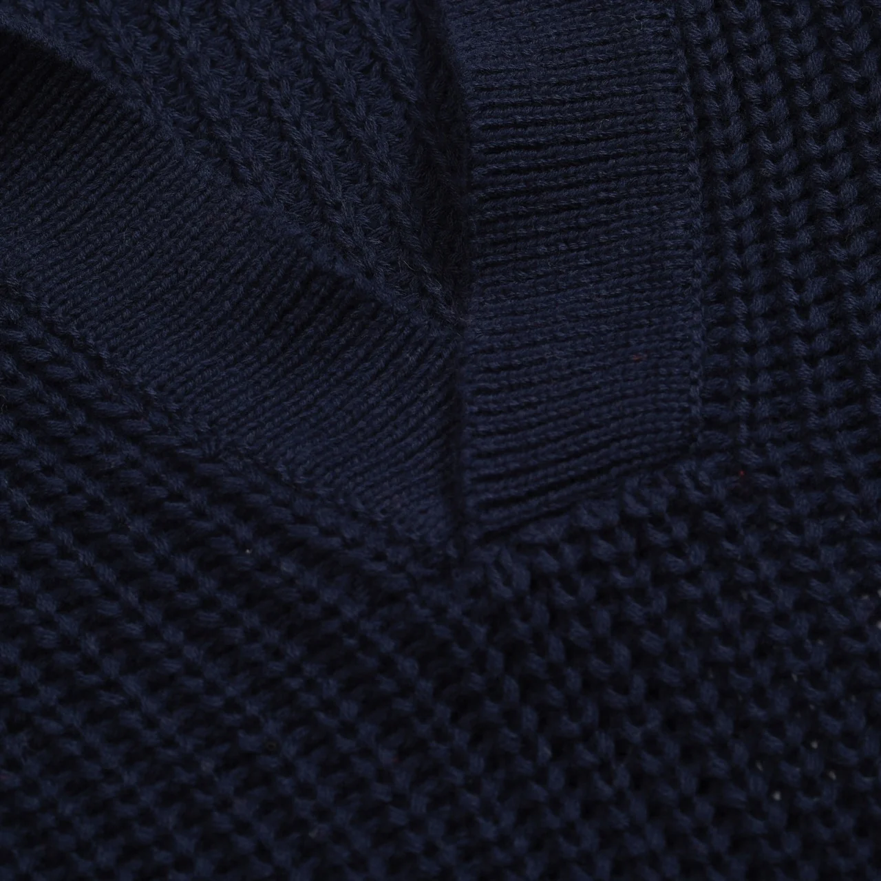 Men's dark blue retro V-neck knitwear - Image 5