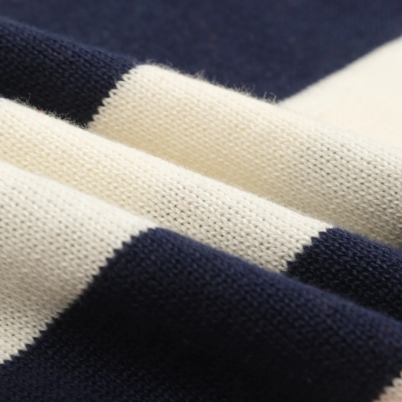 Men's dark blue striped animal embroidery knitted T-shirt - Image 9