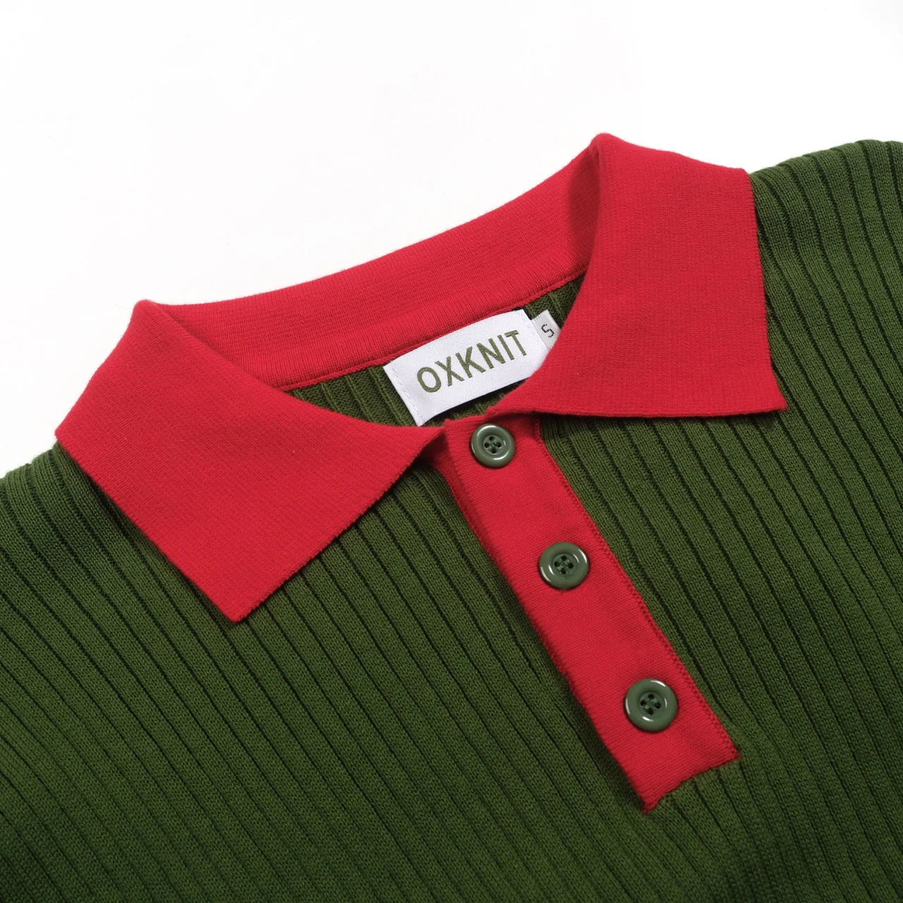 Men's green vertical pit bar vintage knitted polo shirt - Image 4