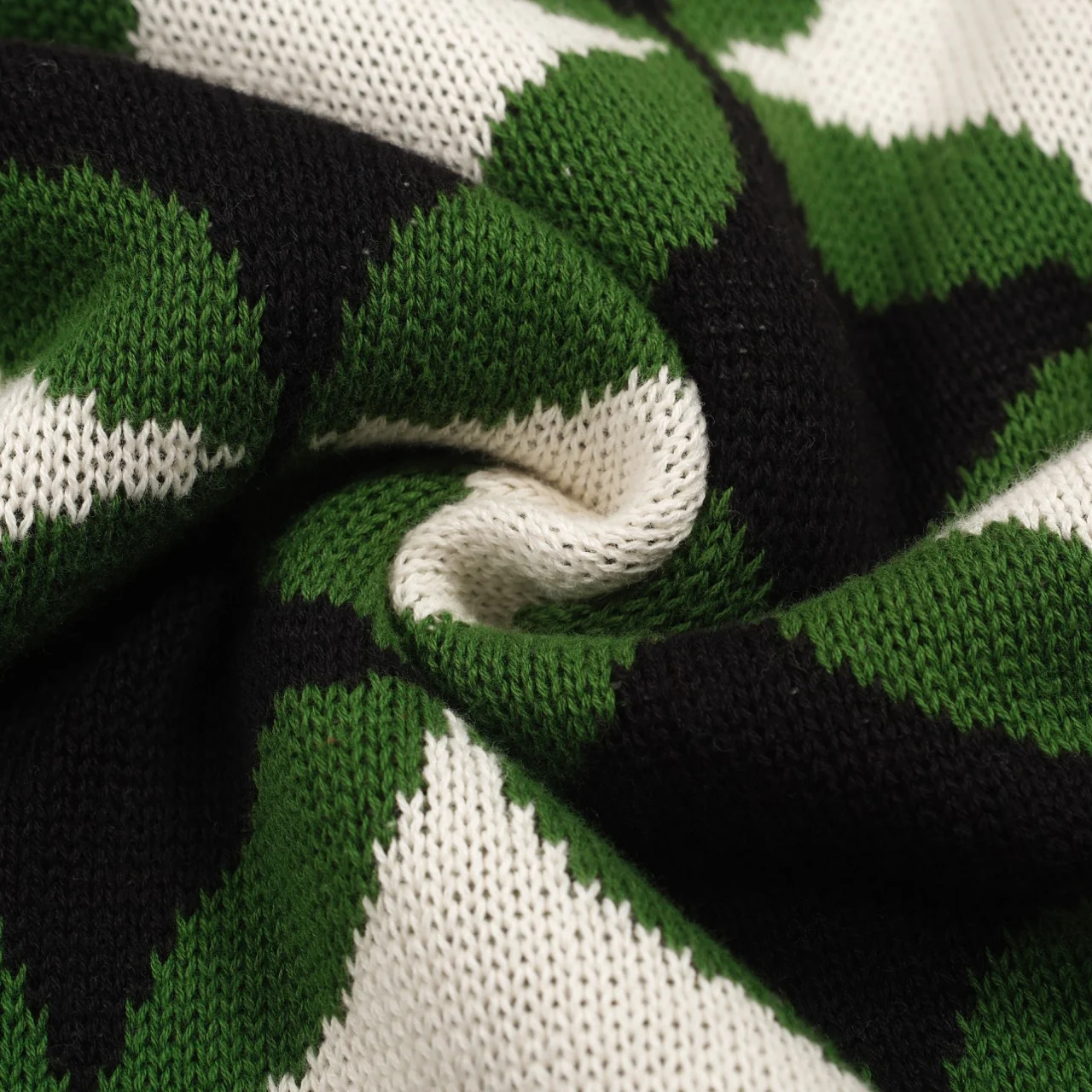 Men's green vintage period pattern jacquard knitwear - Image 10