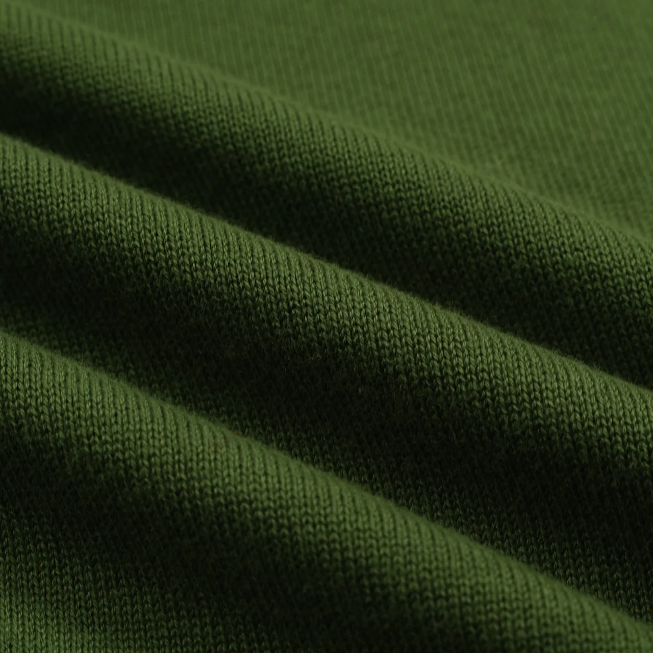 Men's green vintage pocket embroidered rose polo - Image 9