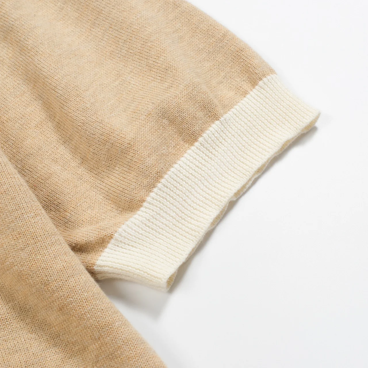 Men's khaki gold thread vintage jacquard 1971 knit T-shirt - Image 8