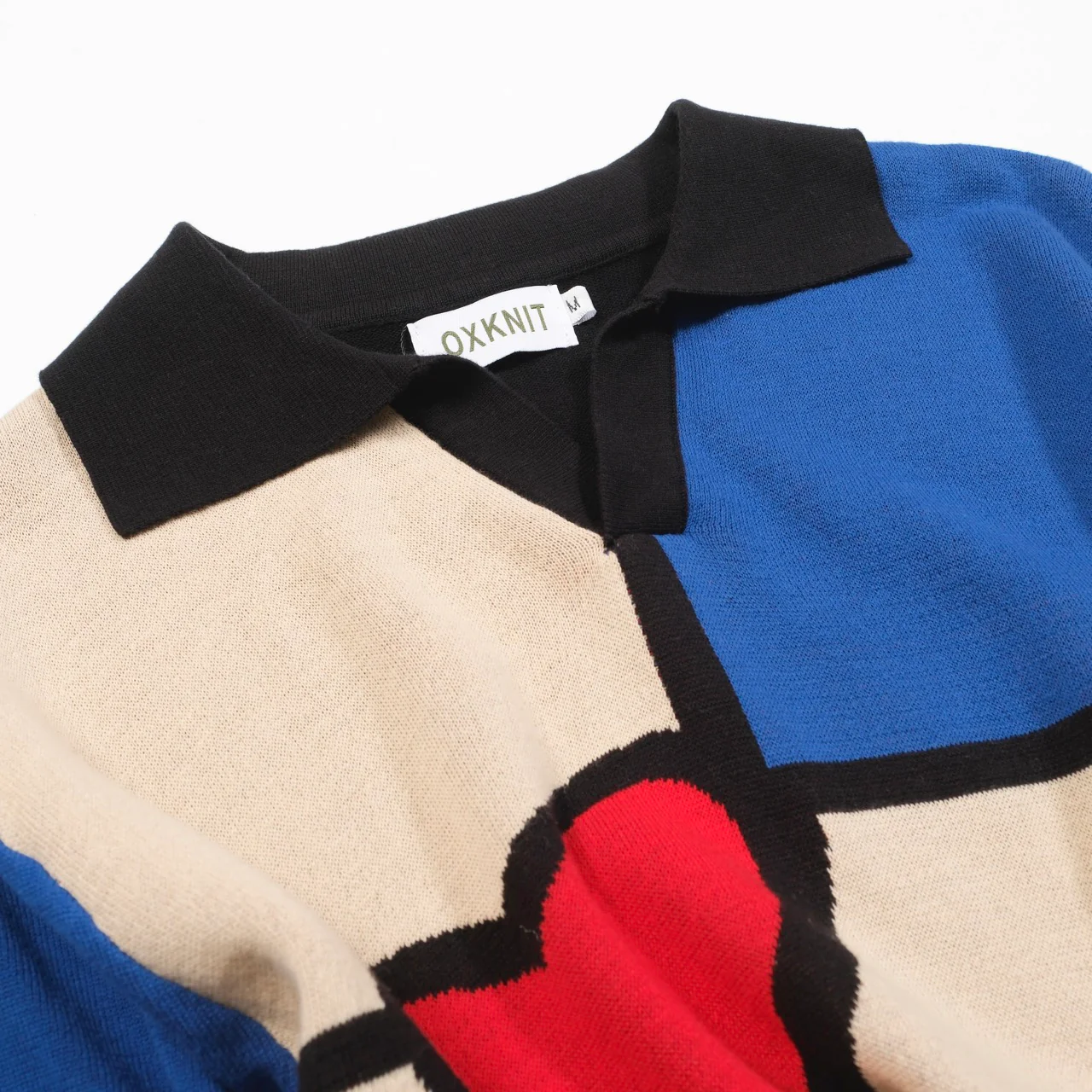 Men's multi-color art jacquard knitted V-neck polo shirt - Image 9