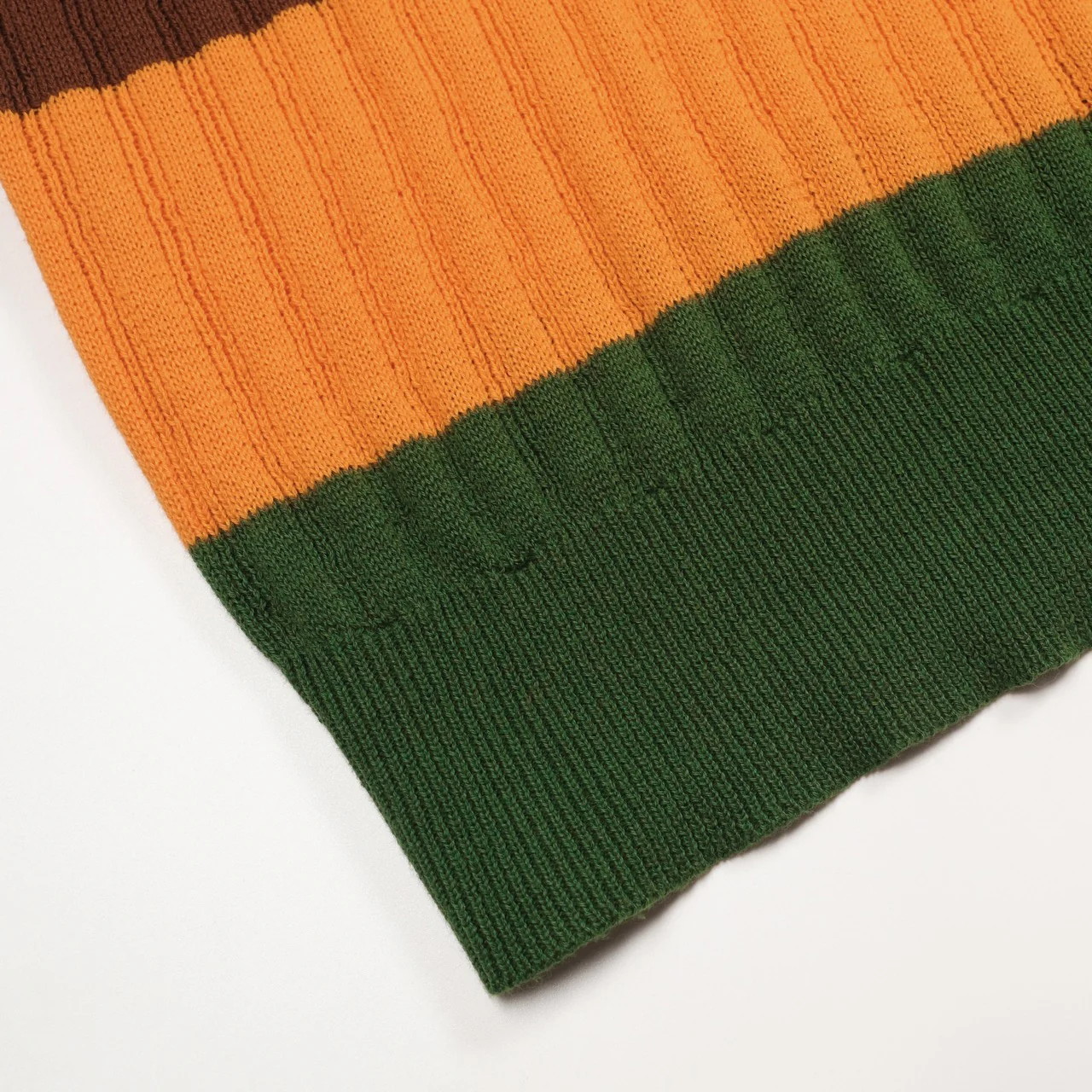 Men's multi-color striped classic art retro knitted polo shirt - Image 7