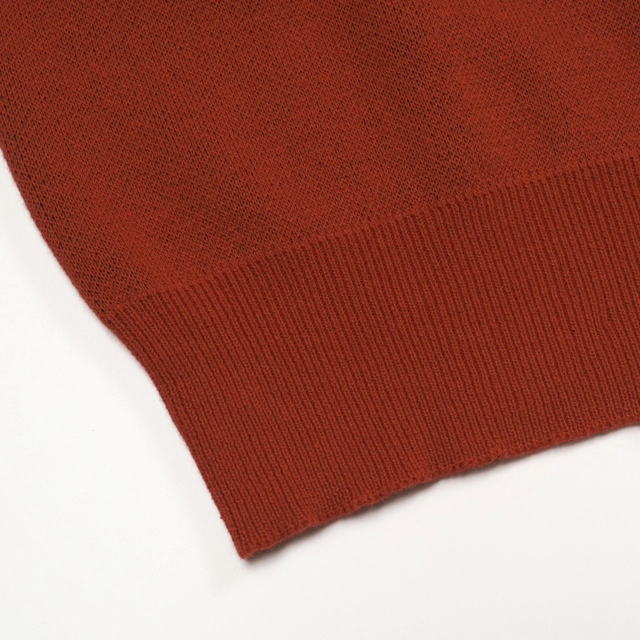 Men's orange snake jacquard V-neck knitwear - Image 5