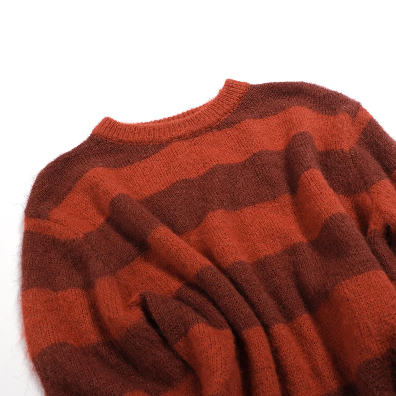 Men's orange striped plush knitted sweater - Image 9