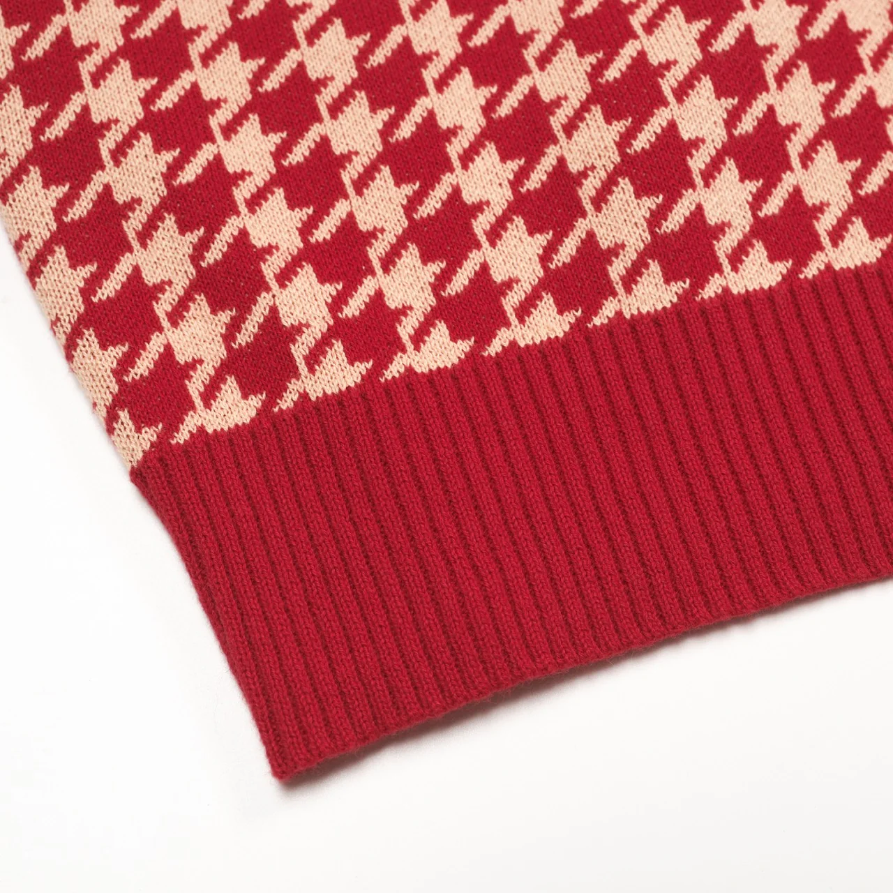 Men's Red Classic Vintage Fashion Jacquard Knitted Cardigan - Image 7