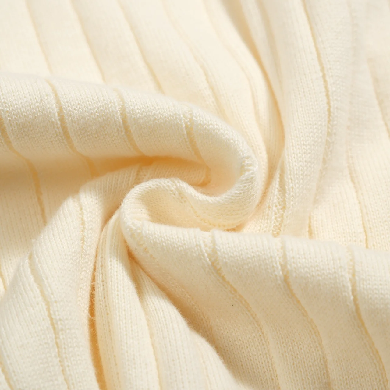 Men's white apricot pit bar color collision knitted polo - Image 9