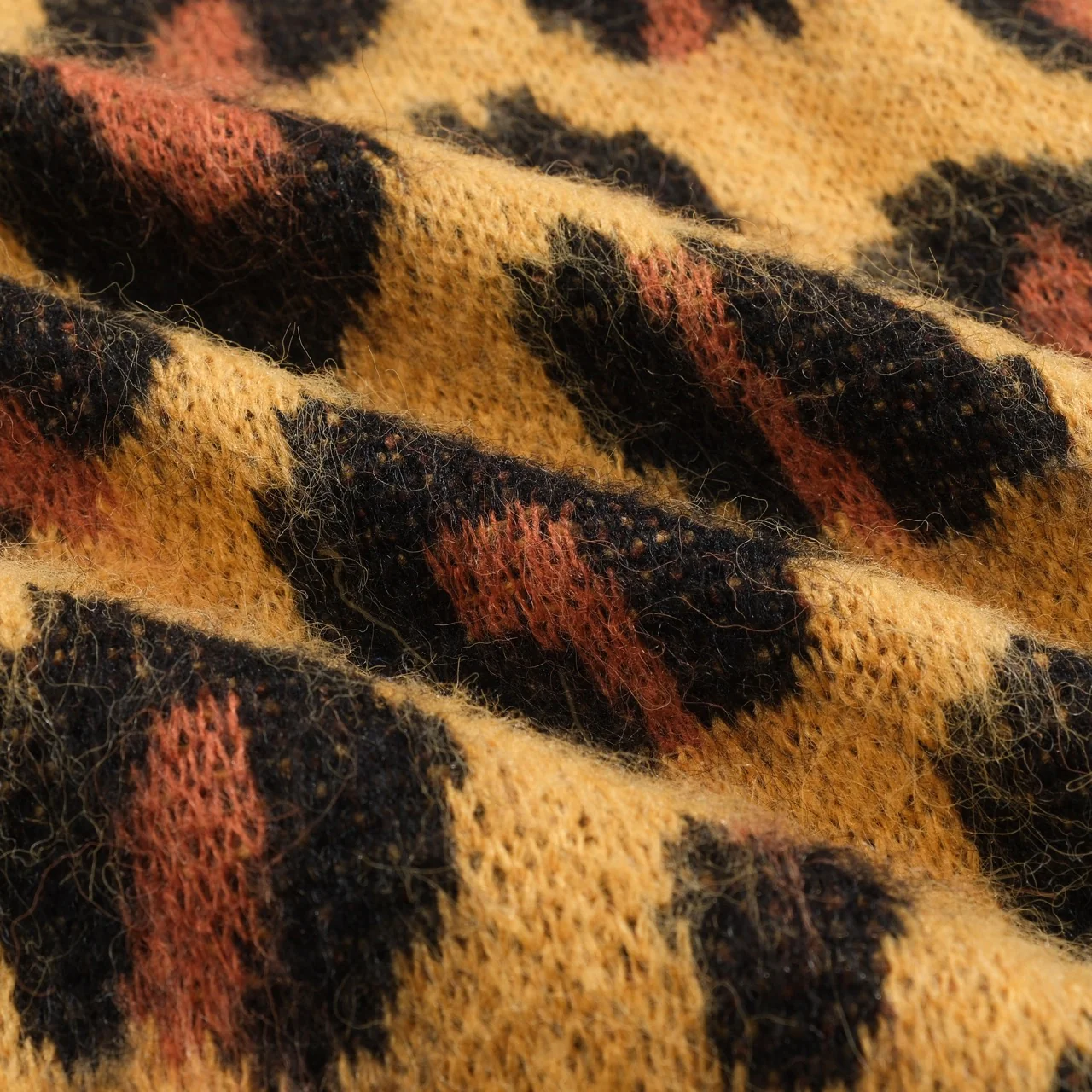 Men's yellow brown leopard print vintage knit sweater - Image 2
