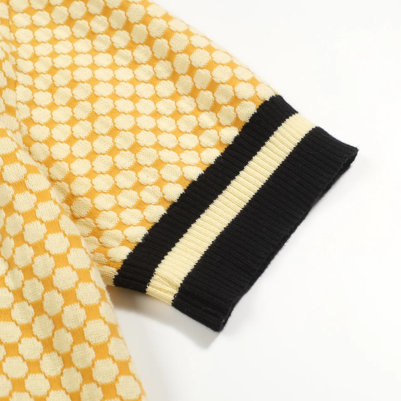 Men's yellow vintage jacquard embroidered knitted T-shirt - Image 5