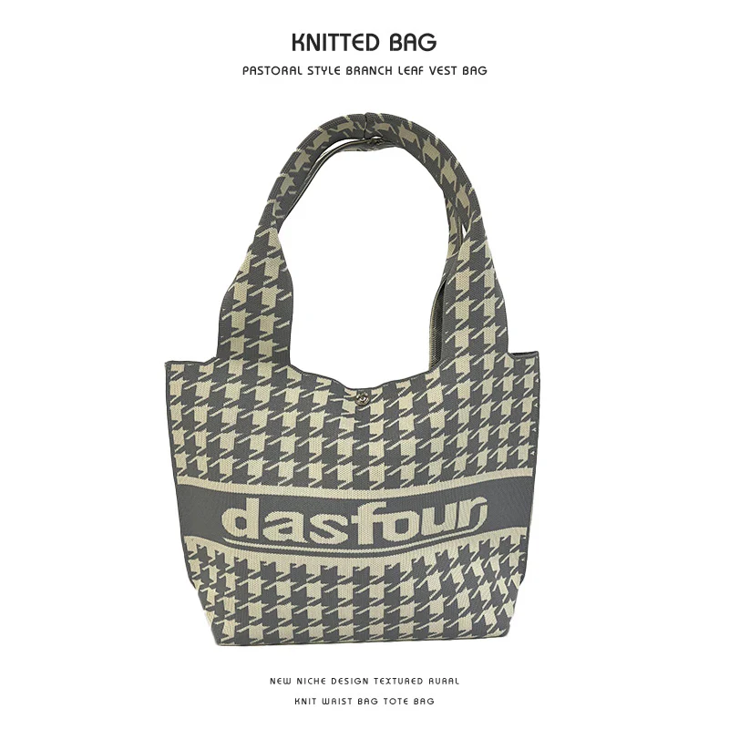 Wheat ear knitted small square handbag - Image 14