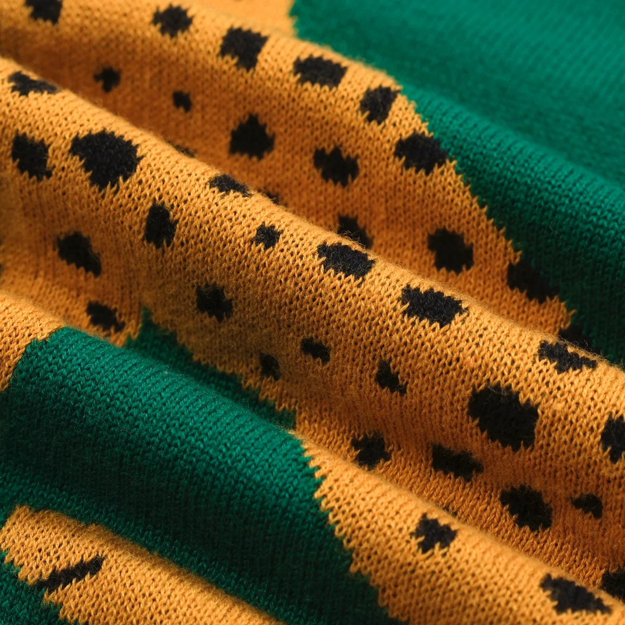 Women’s Green Leopard Print Knit Set with Cheetah Graphic - Image 20