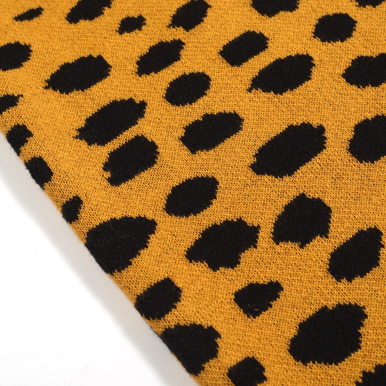 Women’s Green Leopard Print Knit Set with Cheetah Graphic - Image 8