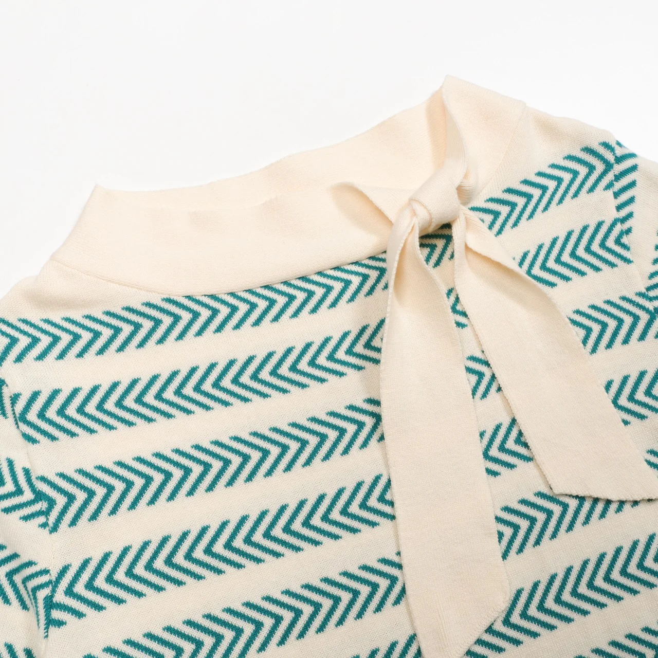 Women's Apricot Striped Vintage Street Knit Polo Shirt - Image 4