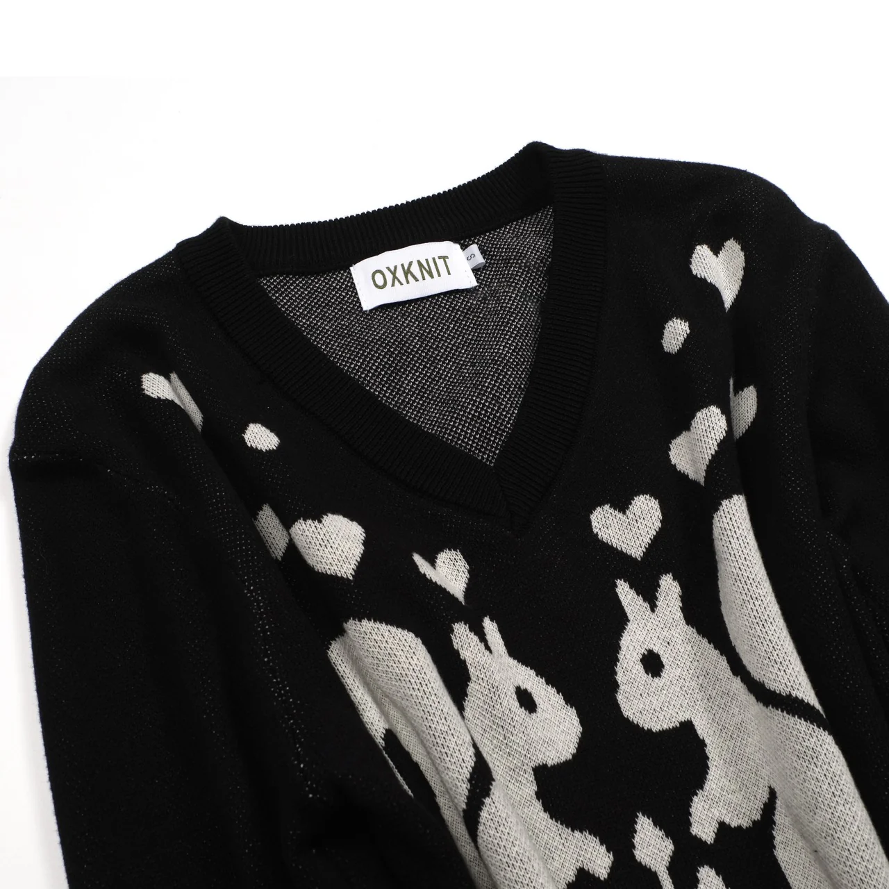 Women's black vintage classic squirrel jacquard knitwear - Image 10