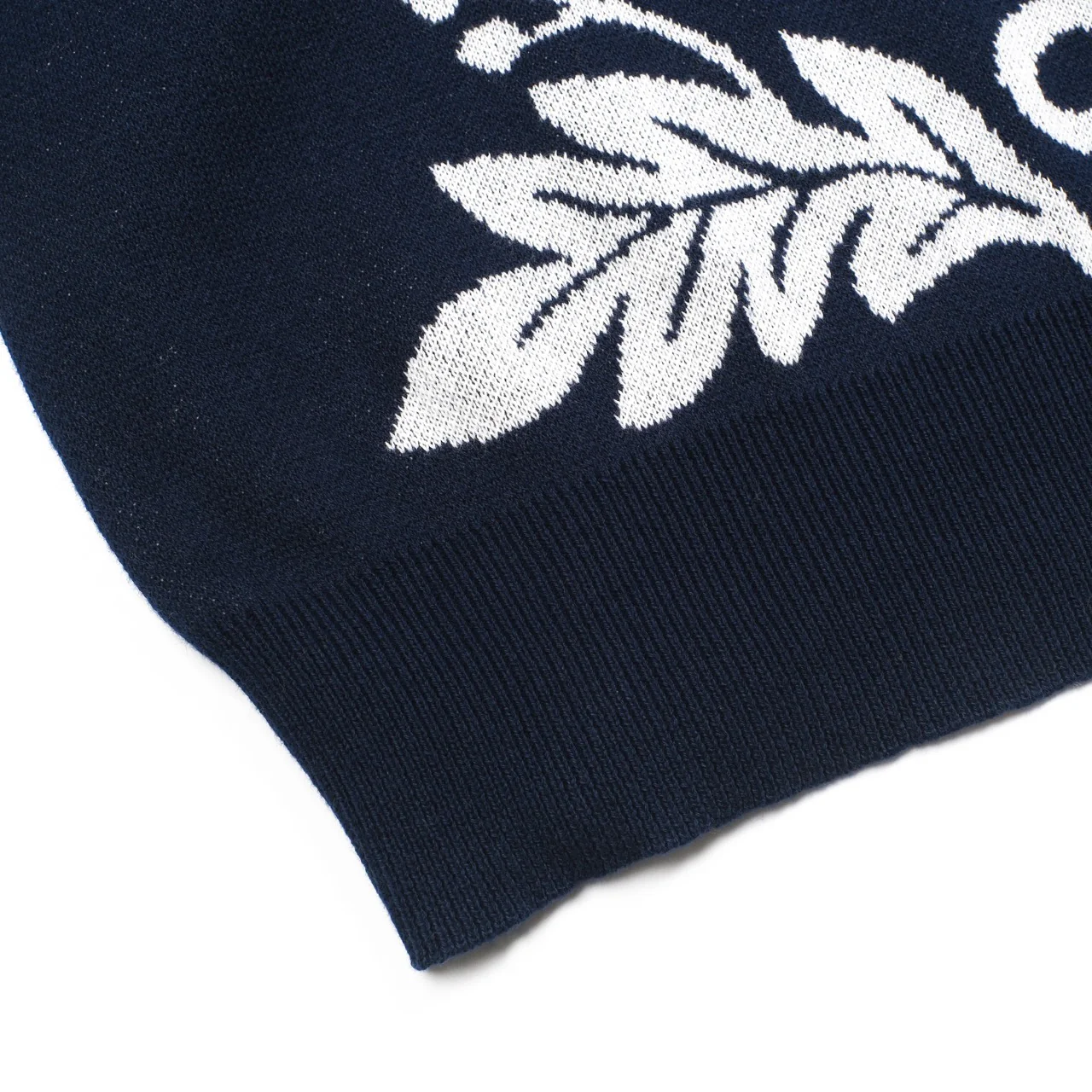 Women's dark blue floral classic retro art jacquard knitwear - Image 6