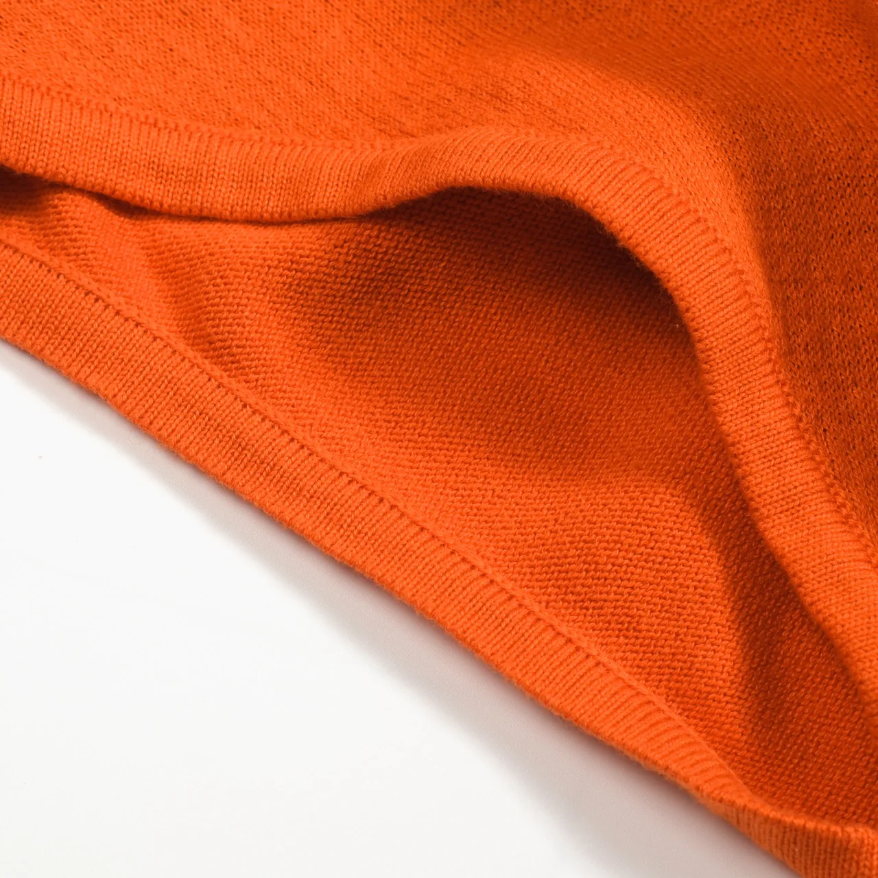 Women's floral jacquard knit sweep-shoulder T-shirt - short version size - Image 6