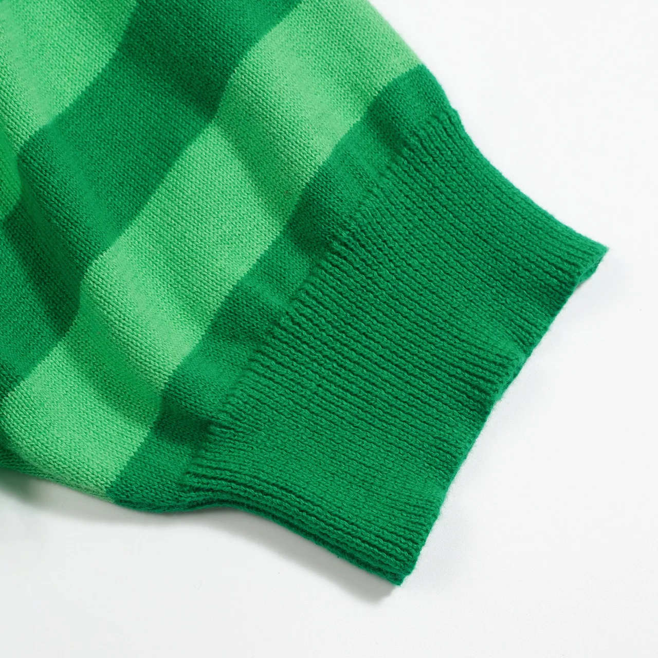 Women's green striped puffed sleeve knitted polo shirt - Image 6