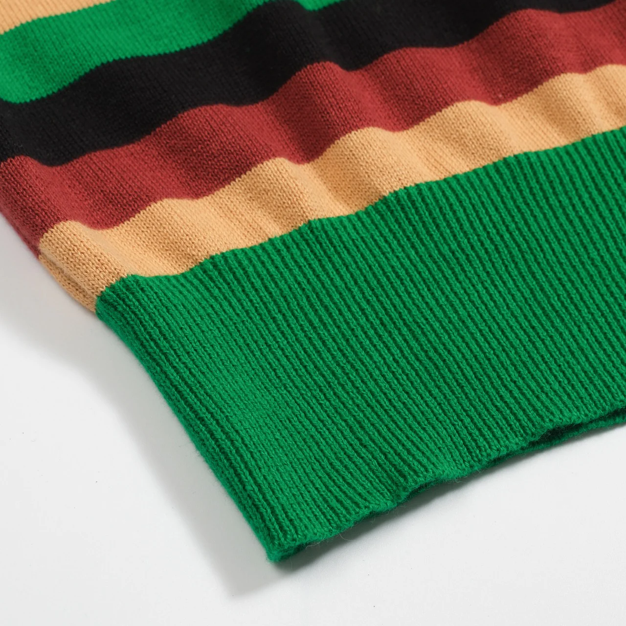 Women's green striped puffed sleeve knitted V-neck polo - Image 9