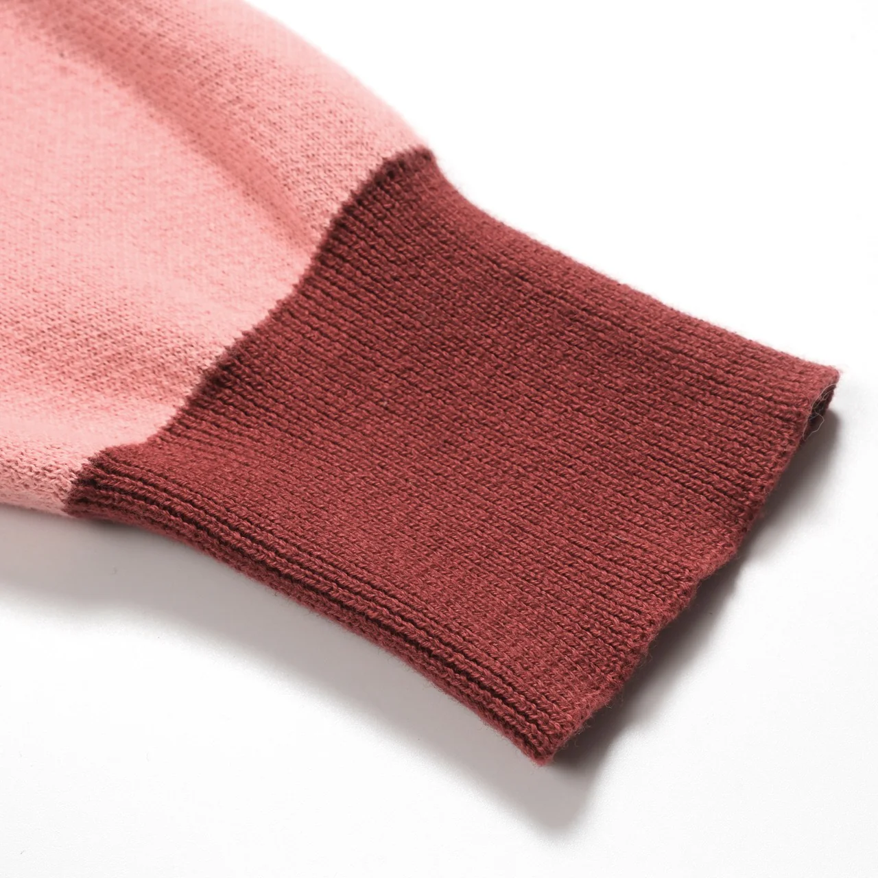 Women's pink swallow jacquard V-neck knitwear - Image 6