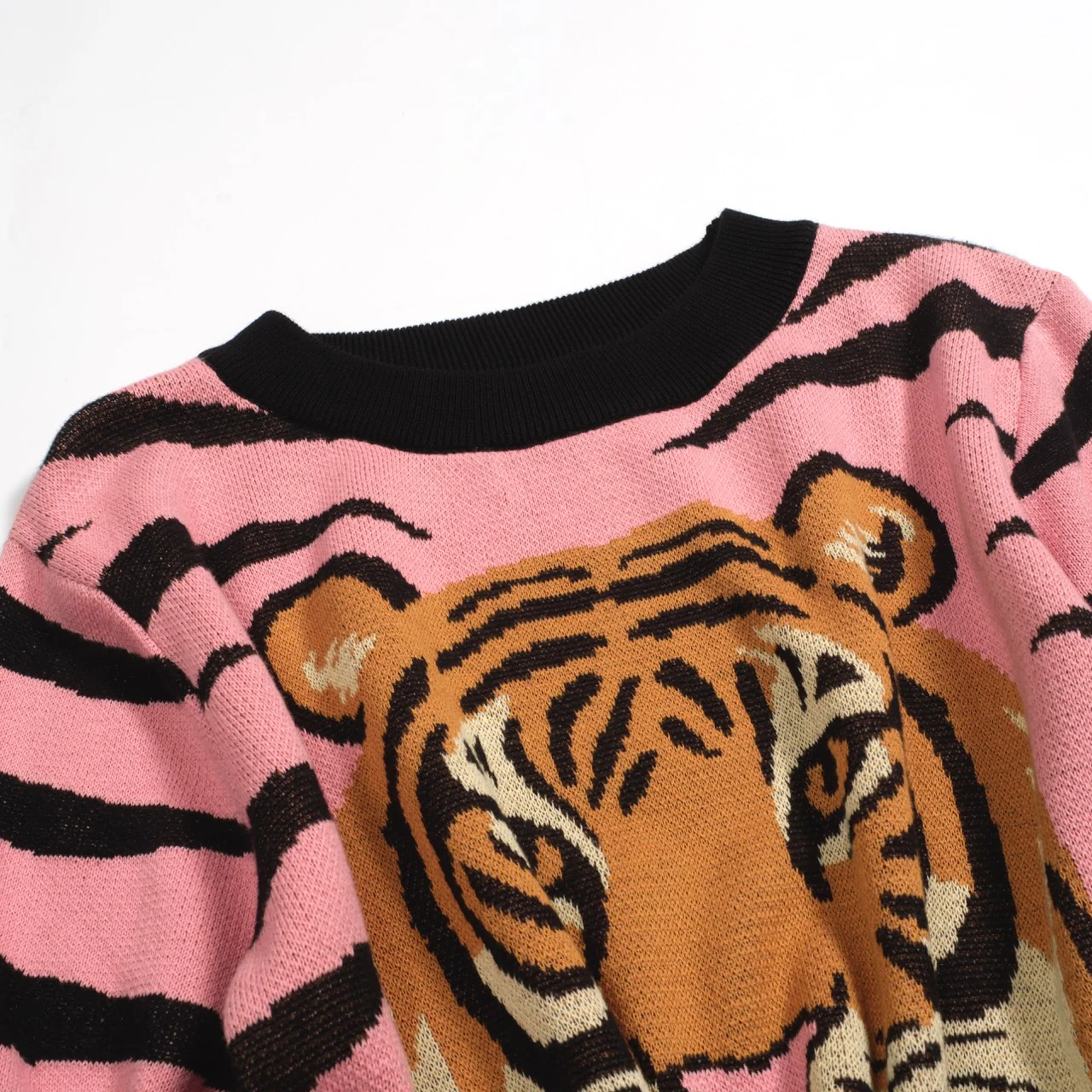 Women's pink zebra print tiger jacquard knitted T-shirt - Image 9