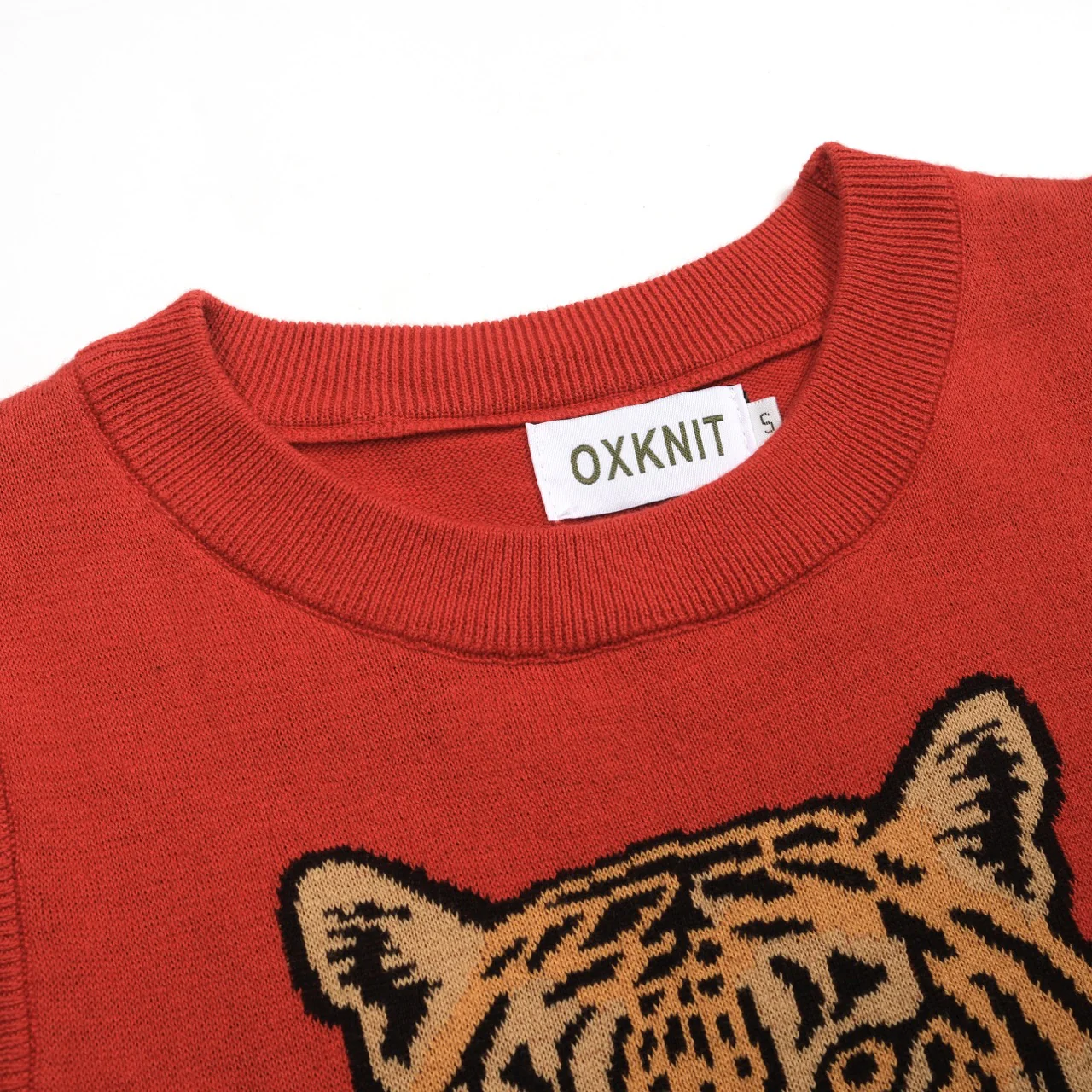 Women's red vintage tiger knit top and skirt set - Image 3