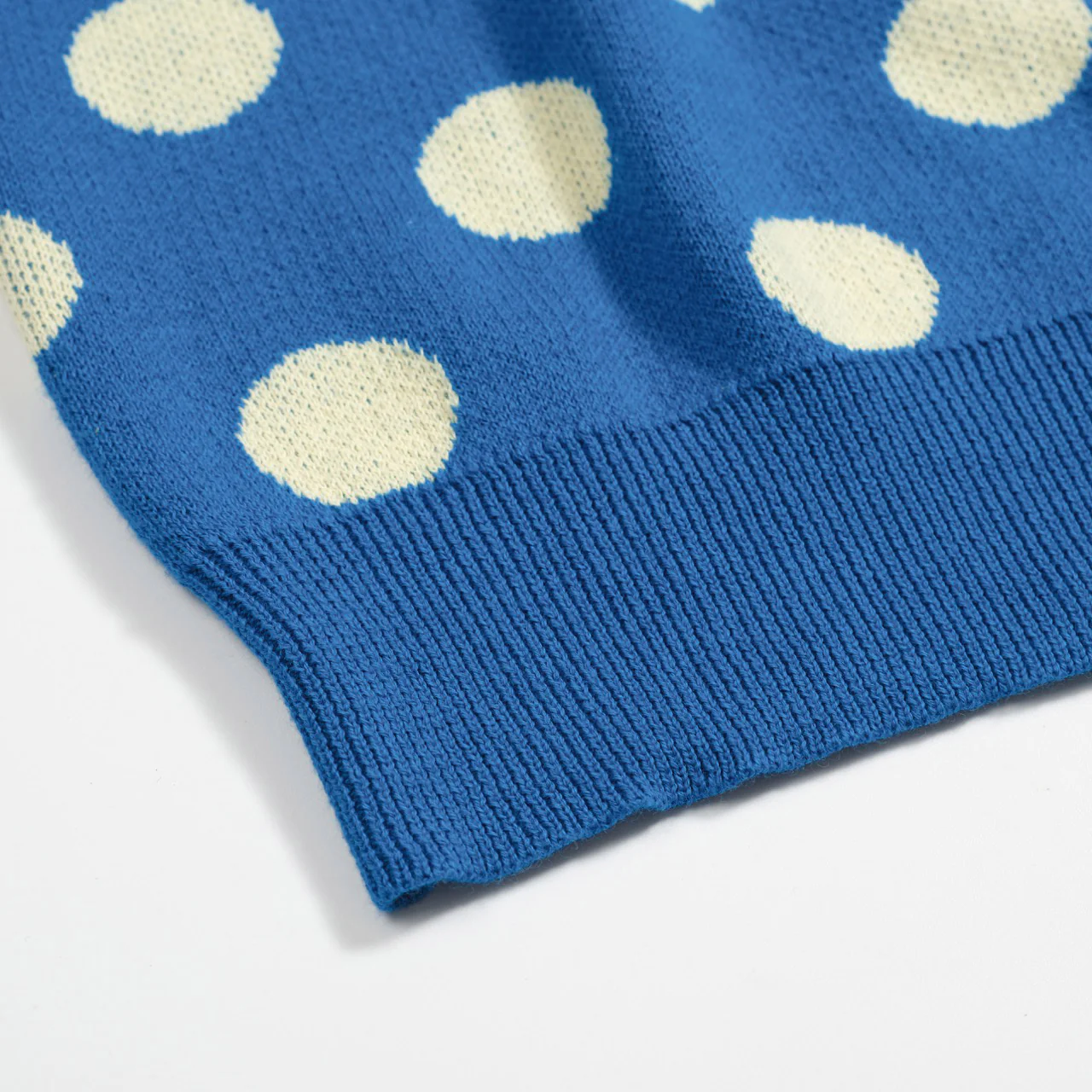Women's vintage blue polka dot knitted bubble sleeve polo - Image 6